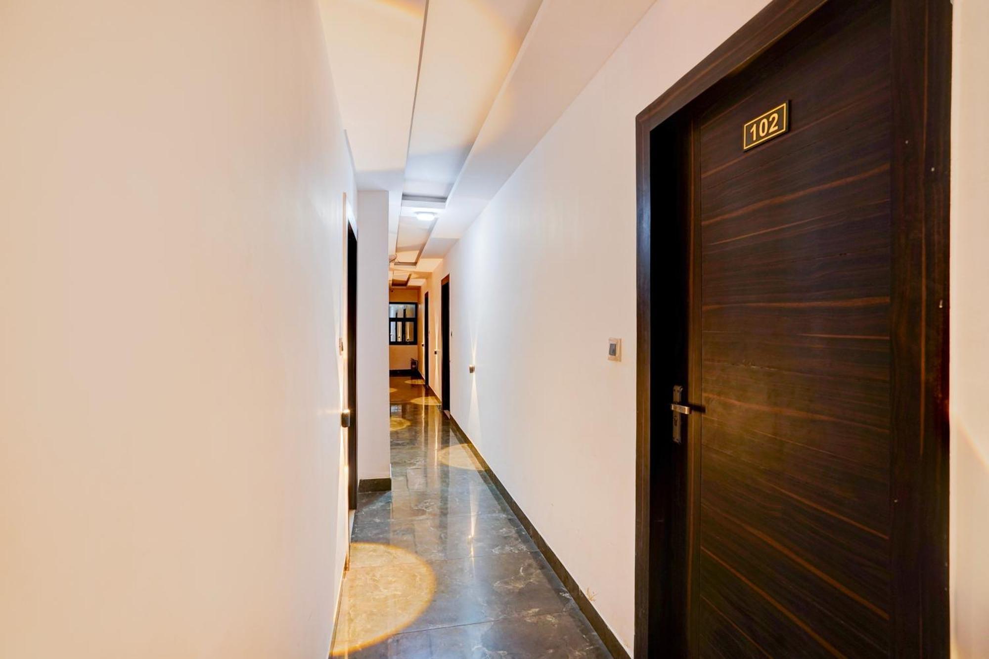 Super Hotel O Haridwar Near Shanti Kunj Raiwala Екстер'єр фото